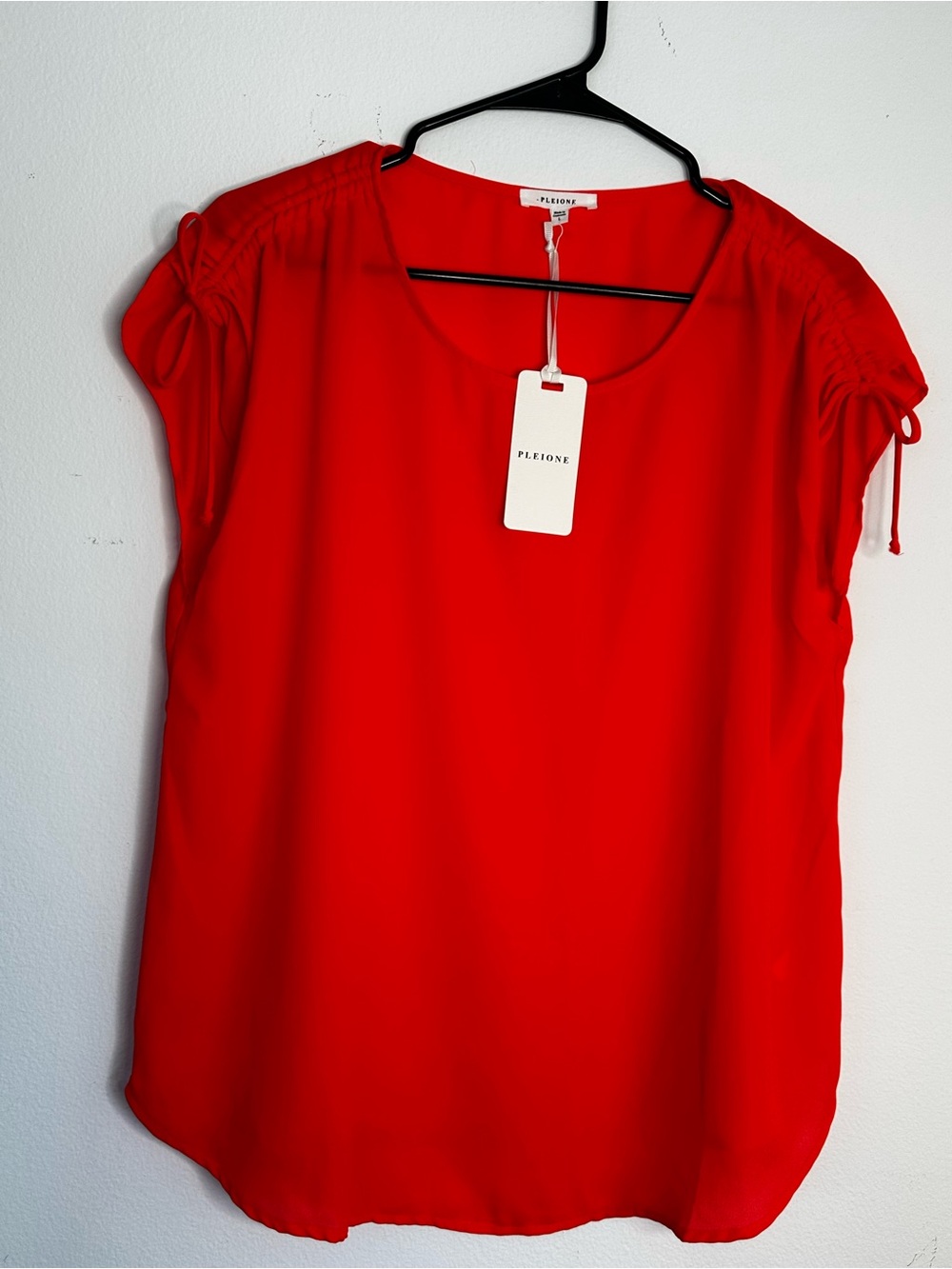 Pleione Bright Red Short Sleeve Scoop Neck Top